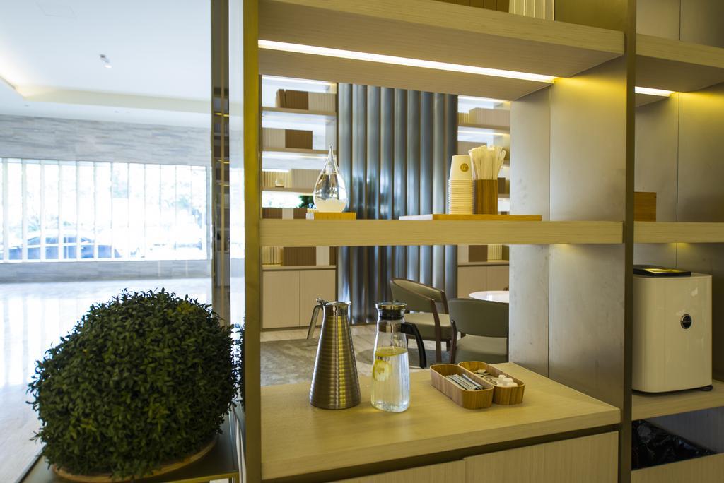 Ji Hotel Shanghai Hongqiao Wuzhong Road Exterior photo