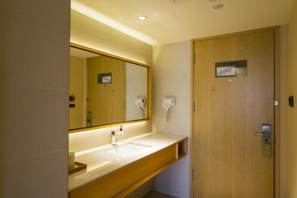 Ji Hotel Shanghai Hongqiao Wuzhong Road Exterior photo